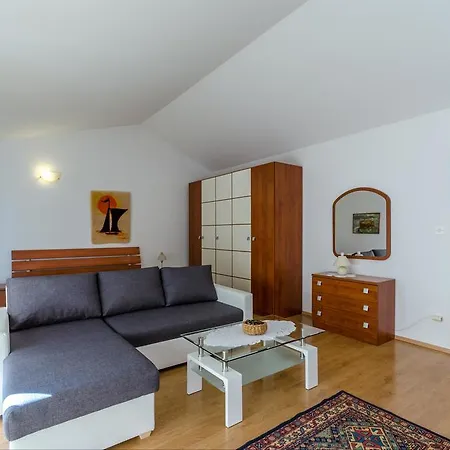 Appartement Zdravka *